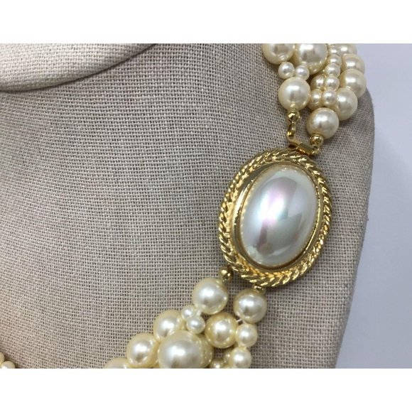 Carolee Multi-Layer Pearl Necklace Vintage -- 18" - Picture 2 of 5